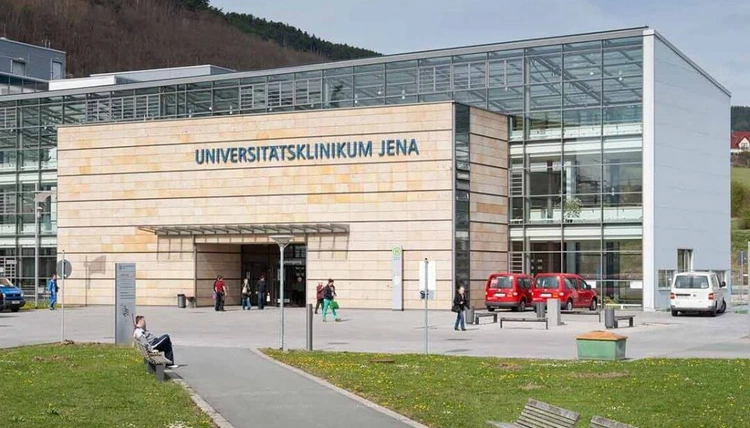 دانشگاه ینا در آلمان