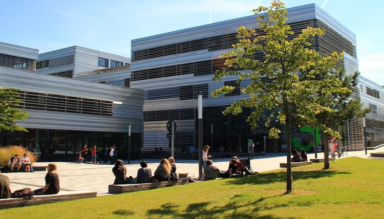 دانشگاه دوسلدورف