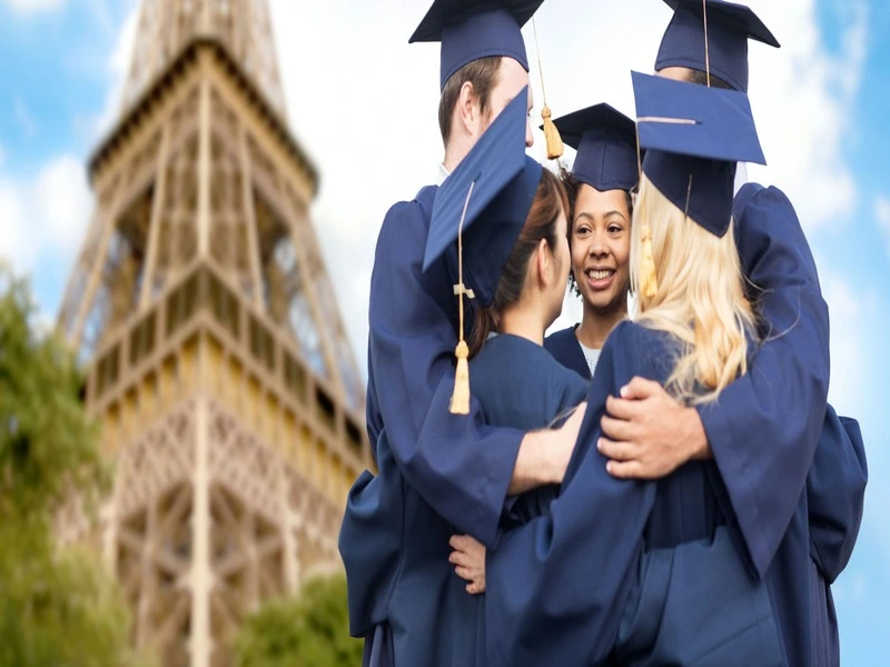 کمک هزینه های تحصیلی در فرانسه